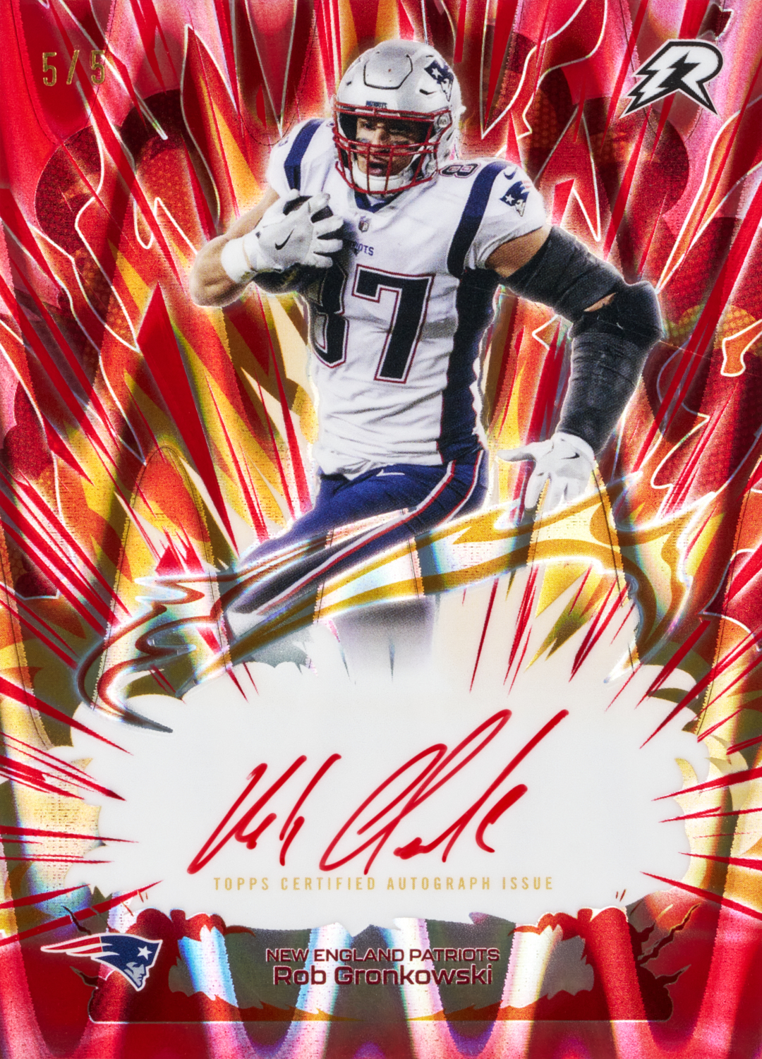 2025 Topps Resurgence Football card 8